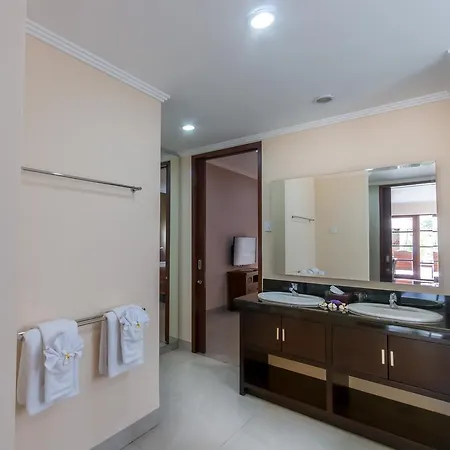 Peninsula Bay Resort Nusa Dua  Room photo